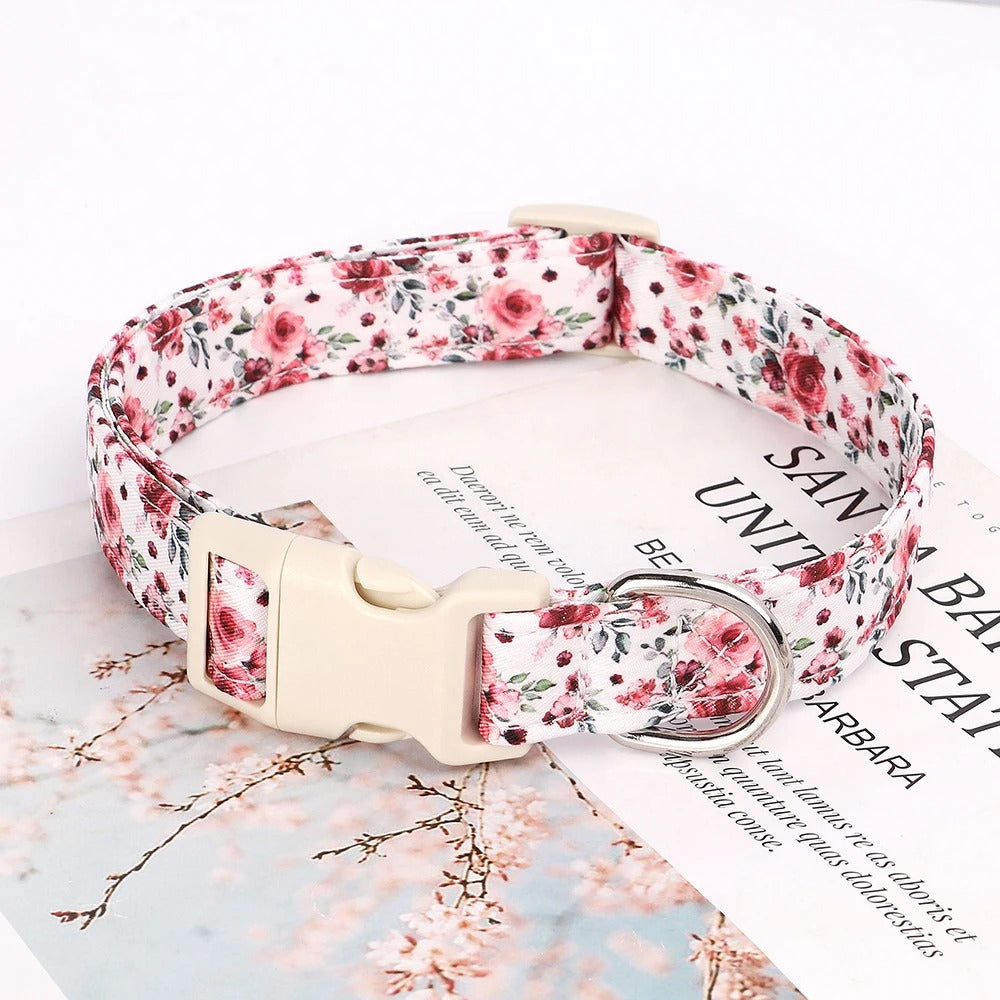 collier-chien-floral-motif-fleur