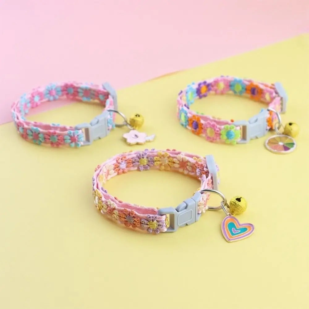 collier-pour-chien-fleur-et-pendentif-zenflower