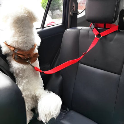 attache ceinture de sécurité pour chien FidelAttache rouge ajustable