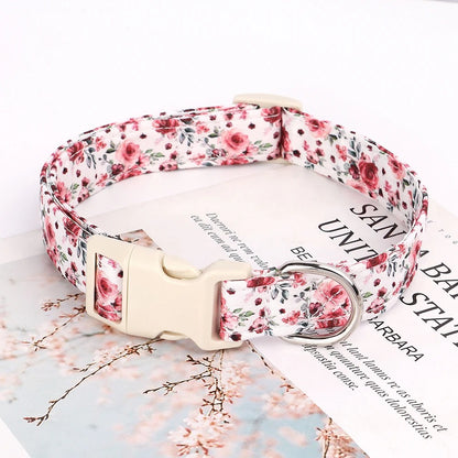 collier-chien-floral-motif-fleur