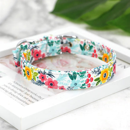 collier-pour-chien-fleurs