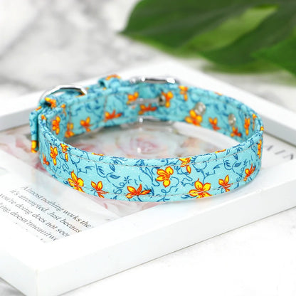 collier-pour-chien-floral-bleu