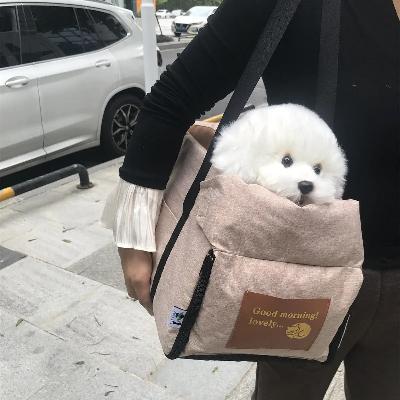 sac-de-transport-chien-rose-pratique