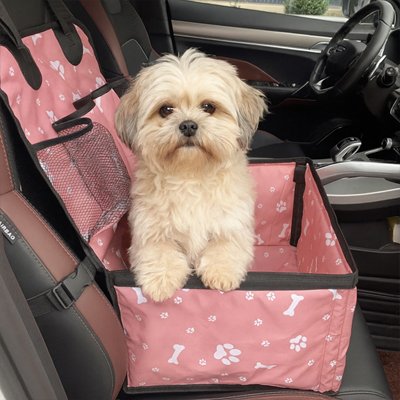 Siege auto chien DoggyNest rose bichon en voiture 